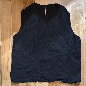 Quince Classic Black Tank Top